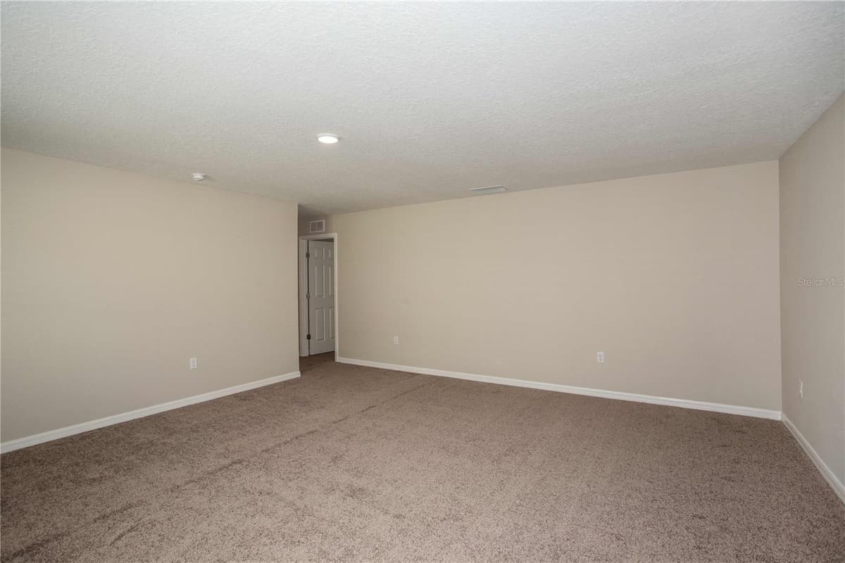 5390 SAN PIETRO DRIVE — photo 26 of 34