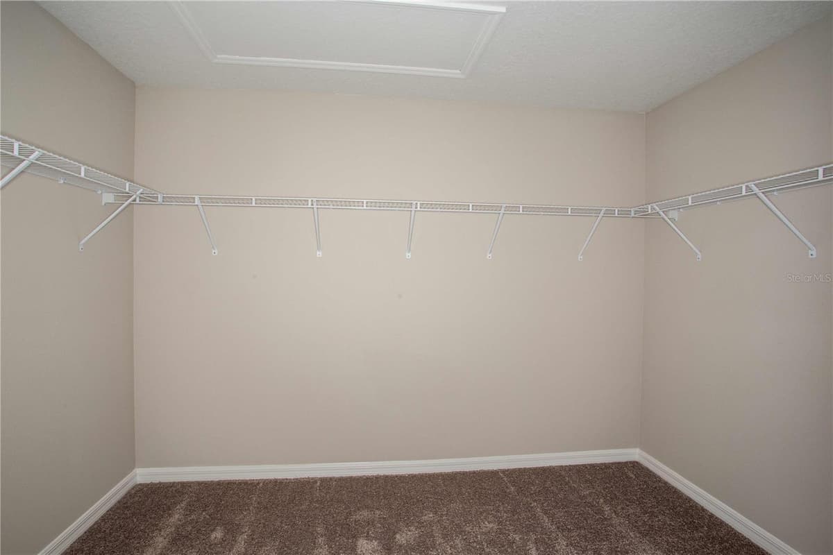 5390 SAN PIETRO DRIVE — photo 9 of 34