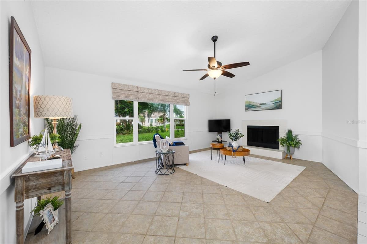 2060 SHEFFIELD COURT — photo 13 of 47
