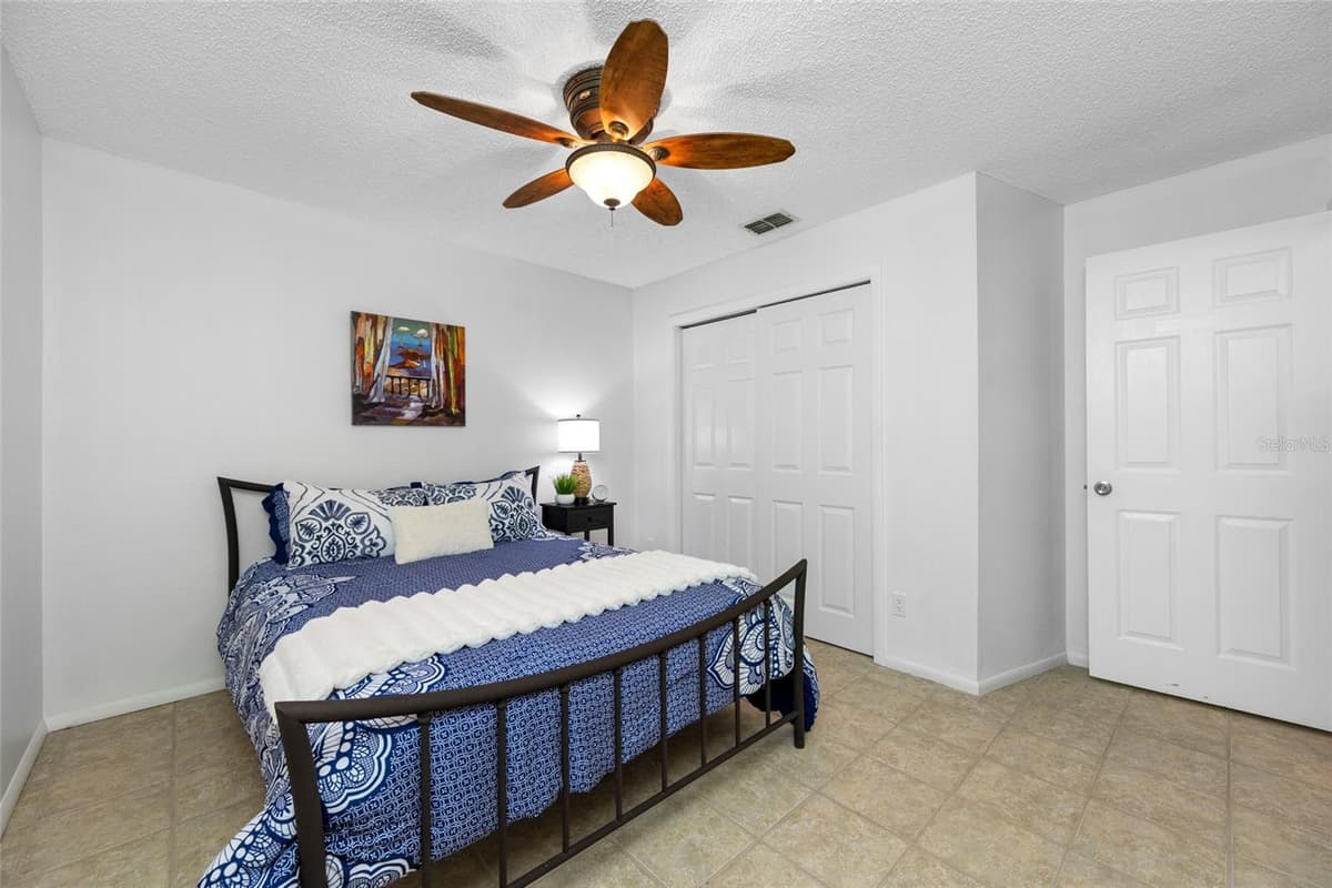 2060 SHEFFIELD COURT — photo 26 of 47