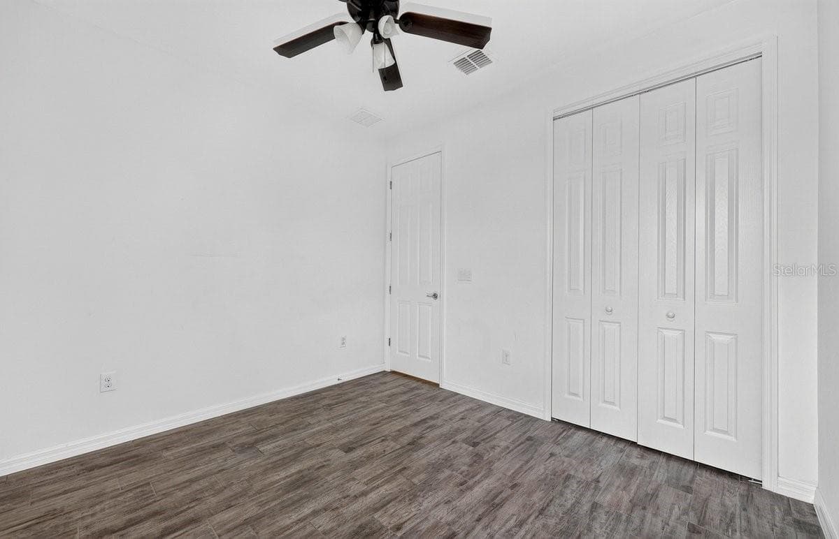 3833 LOON LANE — photo 19 of 33
