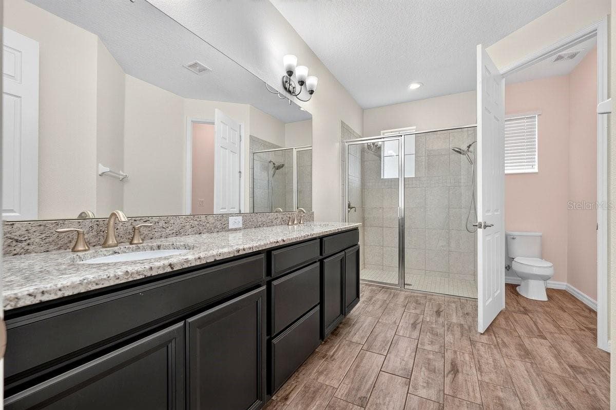 3833 LOON LANE — photo 11 of 33