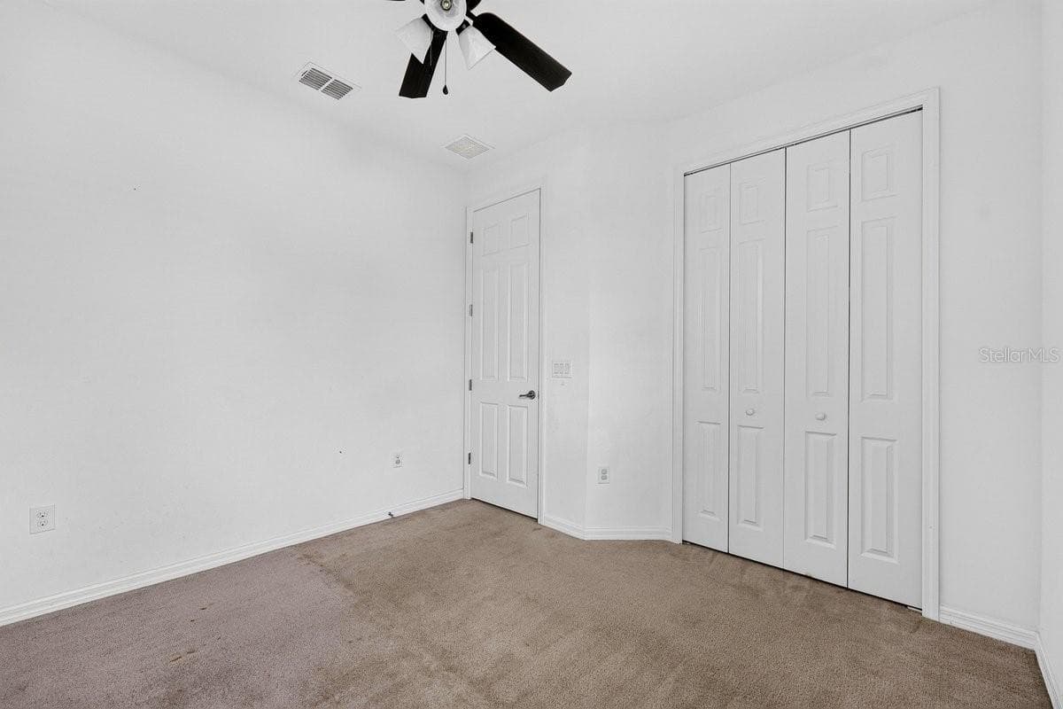 3833 LOON LANE — photo 14 of 33