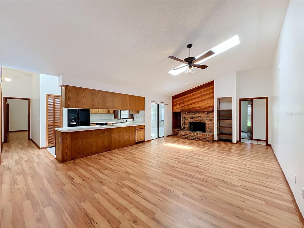 1532 SACKETT CIRCLE — photo 34 of 78