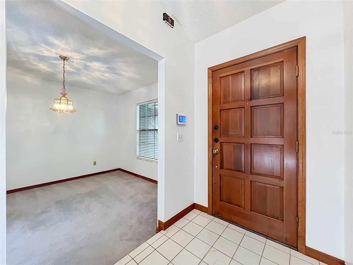 1532 SACKETT CIRCLE — photo 18 of 78