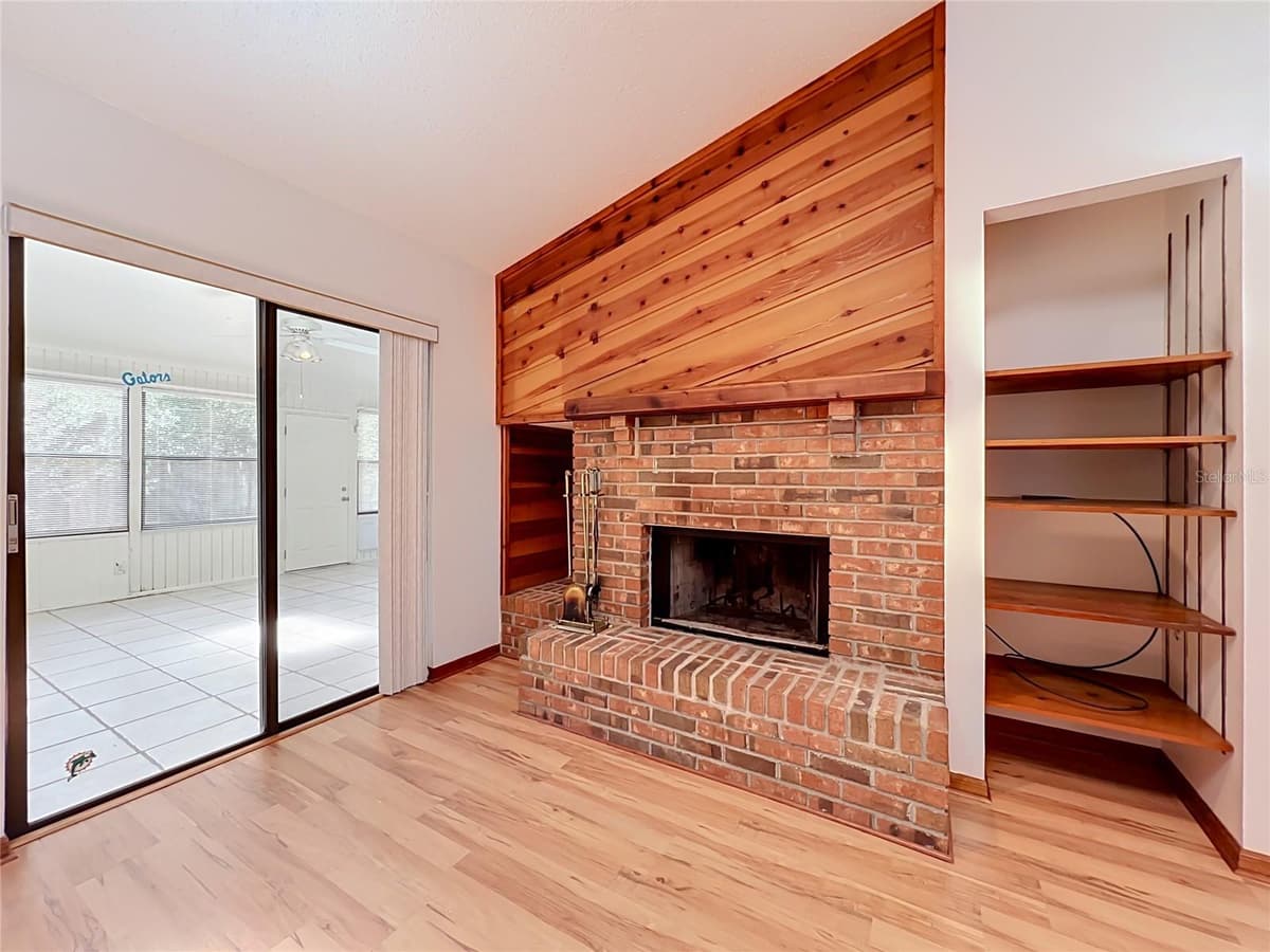 1532 SACKETT CIRCLE — photo 36 of 78