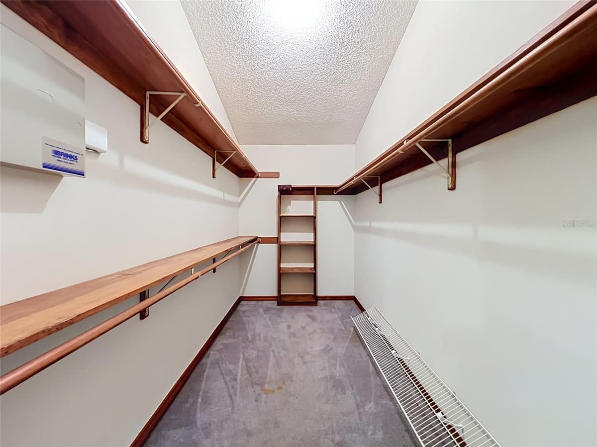 1532 SACKETT CIRCLE — photo 41 of 78