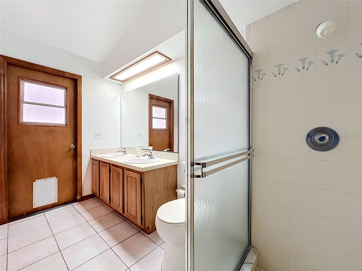 1532 SACKETT CIRCLE — photo 46 of 78