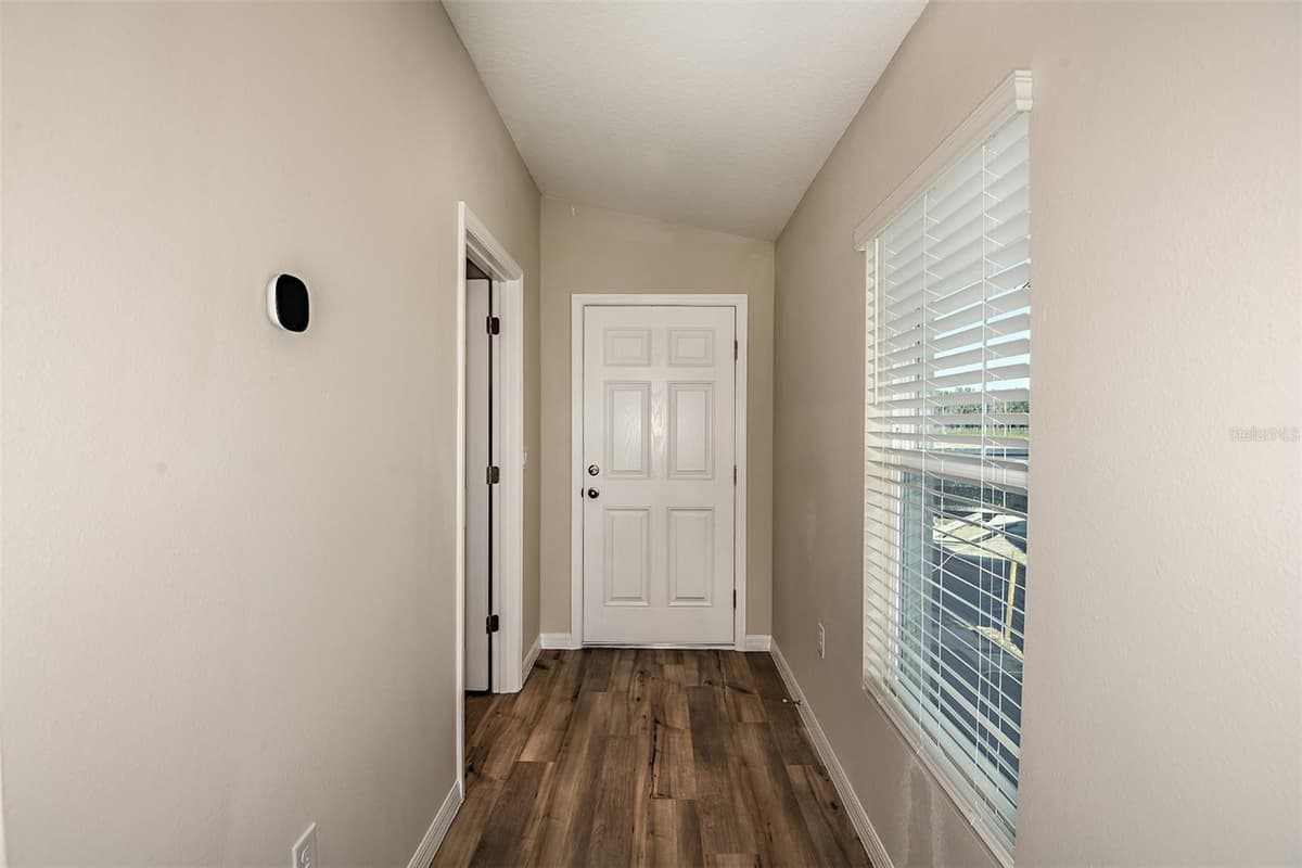 1585 SAGE AVENUE — photo 19 of 27