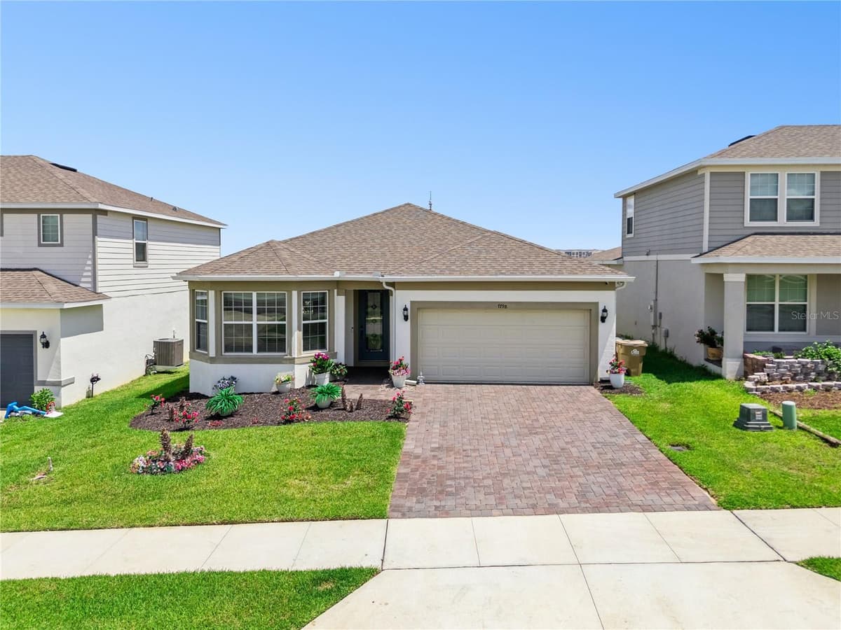 7798 SYRACUSE DRIVE — photo 1 of 36