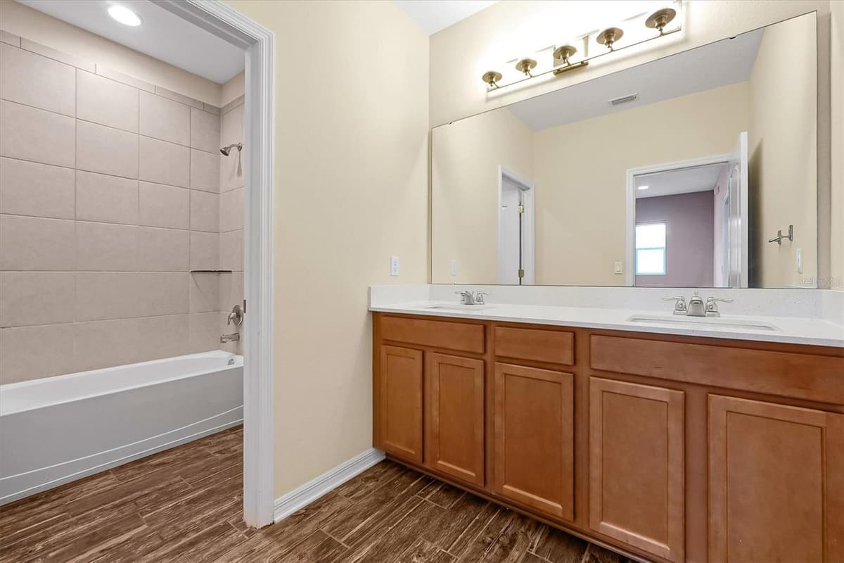 14699 MAGNOLIA RIDGE LOOP — photo 33 of 52
