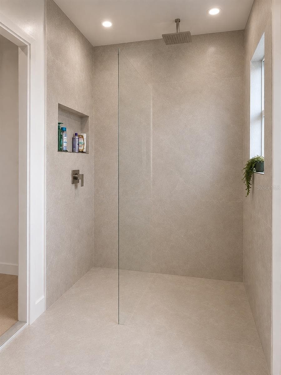 1712 INDIAN ROCKS ROAD — photo 18 of 39