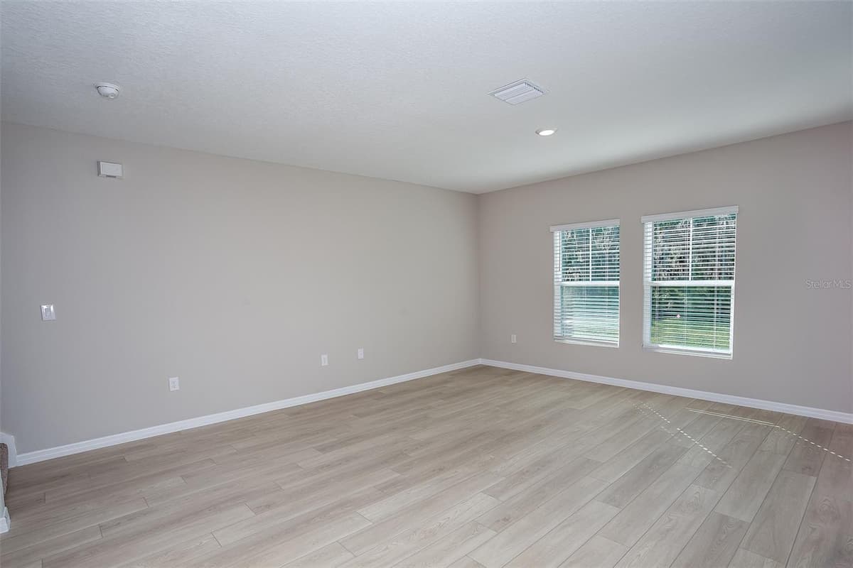 1743 VANILLA STREET — photo 13 of 31
