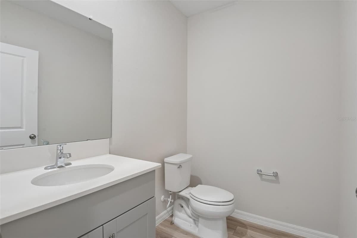 4192 RIVER BEACON BOULEVARD — photo 28 of 36