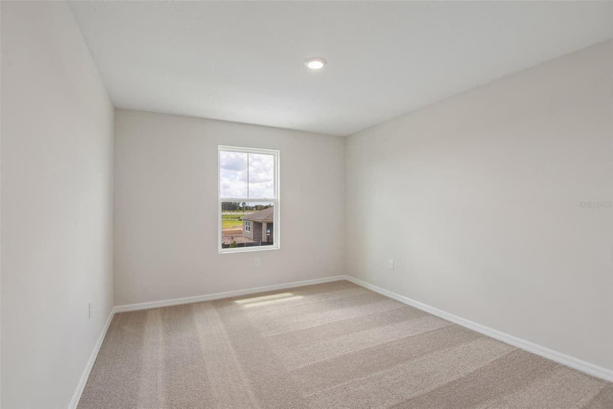 4192 RIVER BEACON BOULEVARD — photo 22 of 36