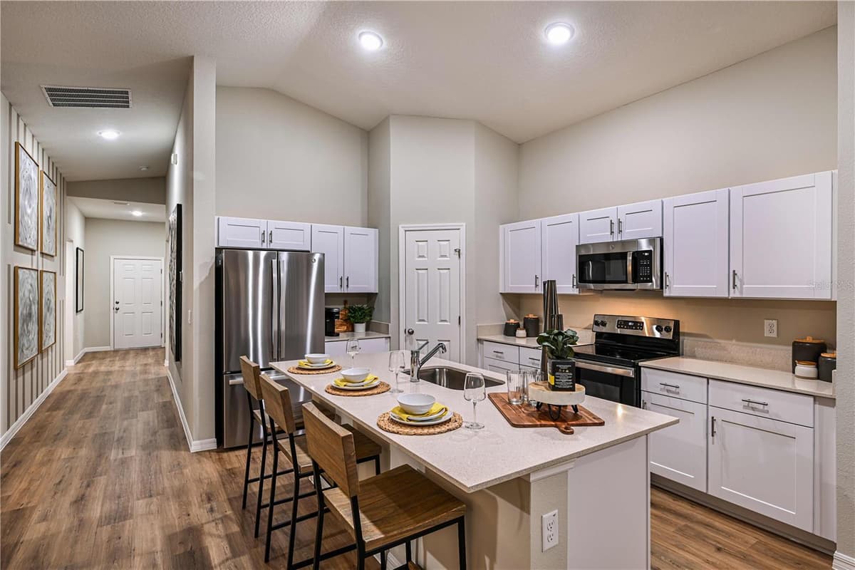 4184 RIVER BEACON BOULEVARD — photo 9 of 25
