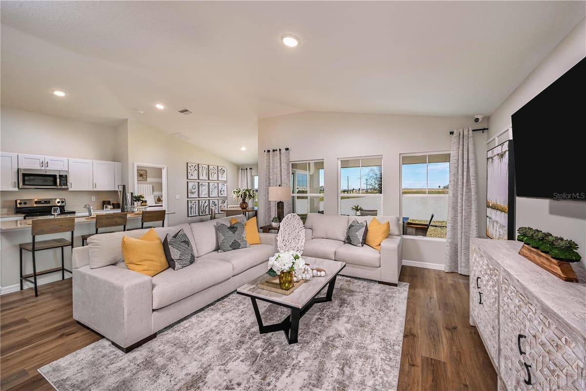 4184 RIVER BEACON BOULEVARD — photo 3 of 25