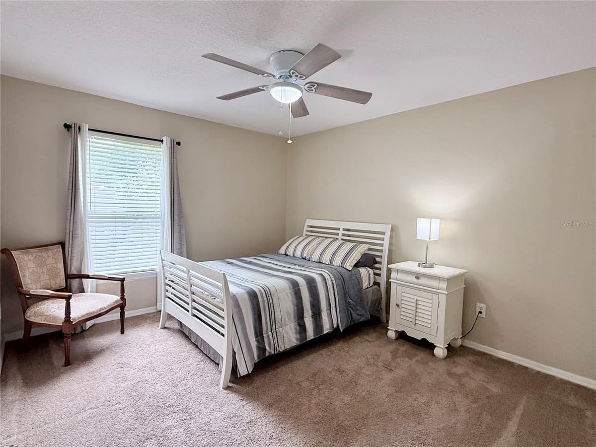 142 BRIGHTVIEW DRIVE — photo 12 of 17