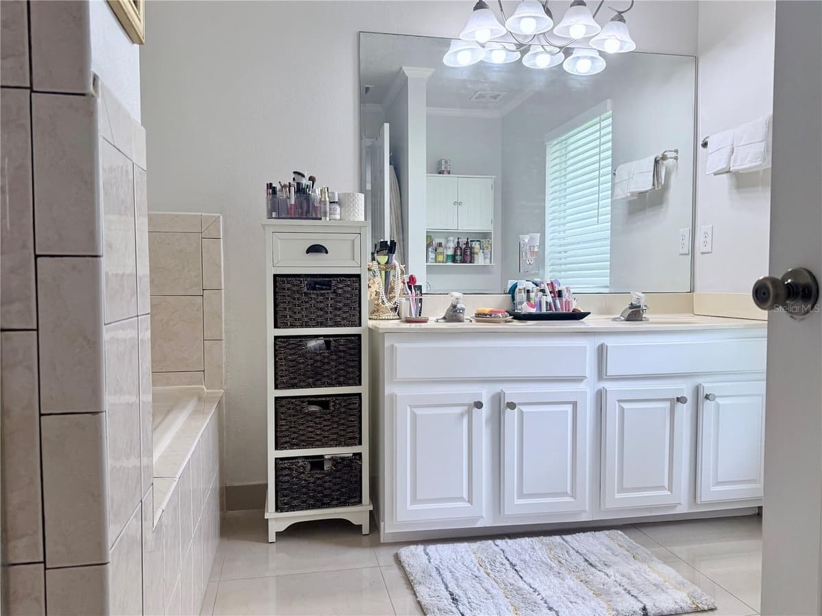 142 BRIGHTVIEW DRIVE — photo 9 of 17
