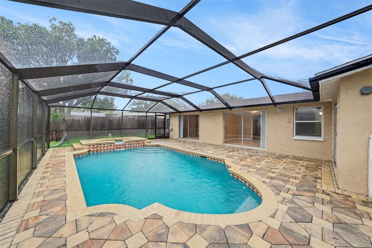 9135 HUNT CLUB LANE — photo 15 of 15