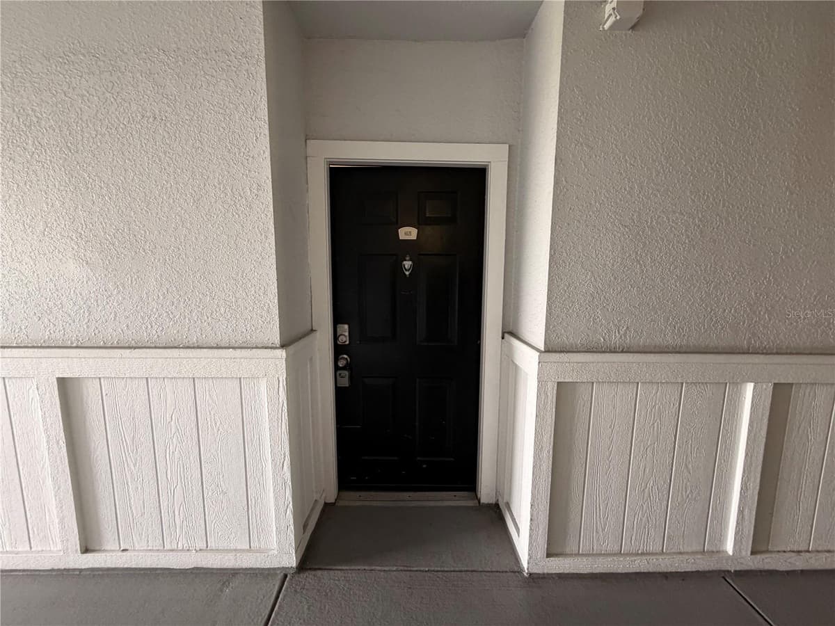 304 SOUTH STREET — photo 4 of 15