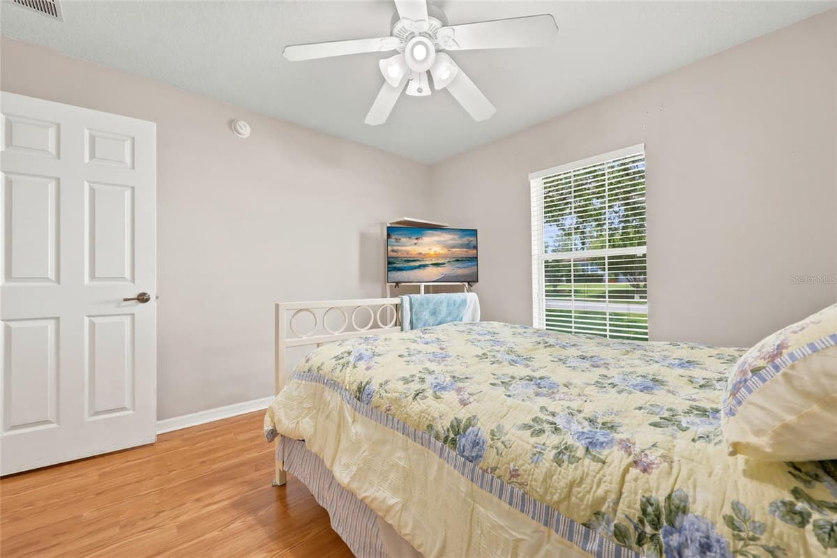 8708 60TH CIRCLE — photo 17 of 35