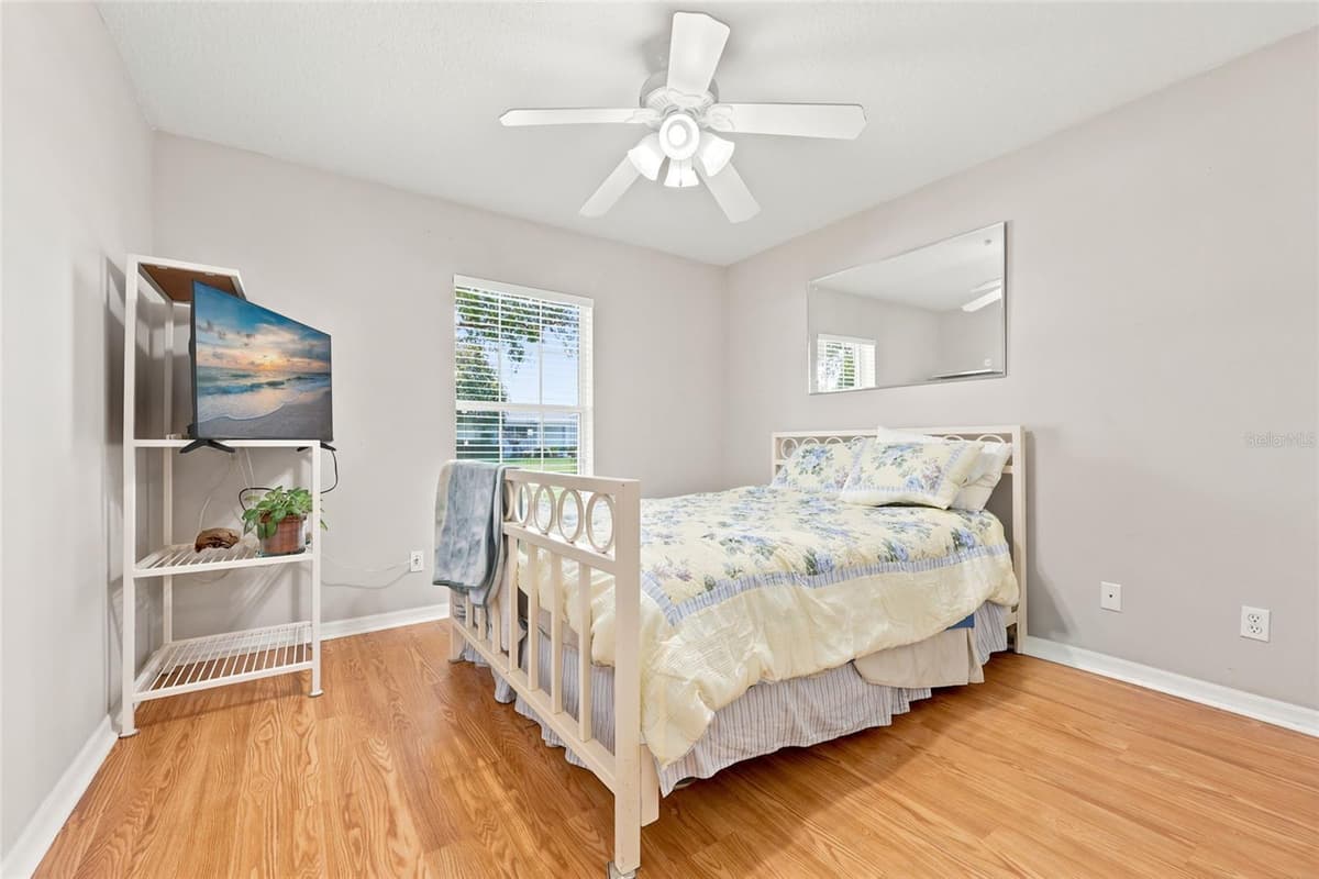 8708 60TH CIRCLE — photo 16 of 35