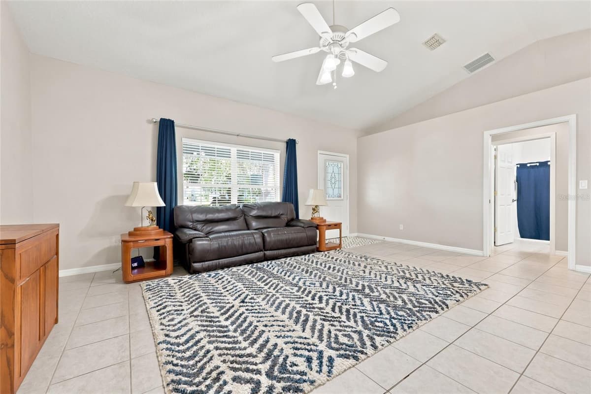 8708 60TH CIRCLE — photo 6 of 35