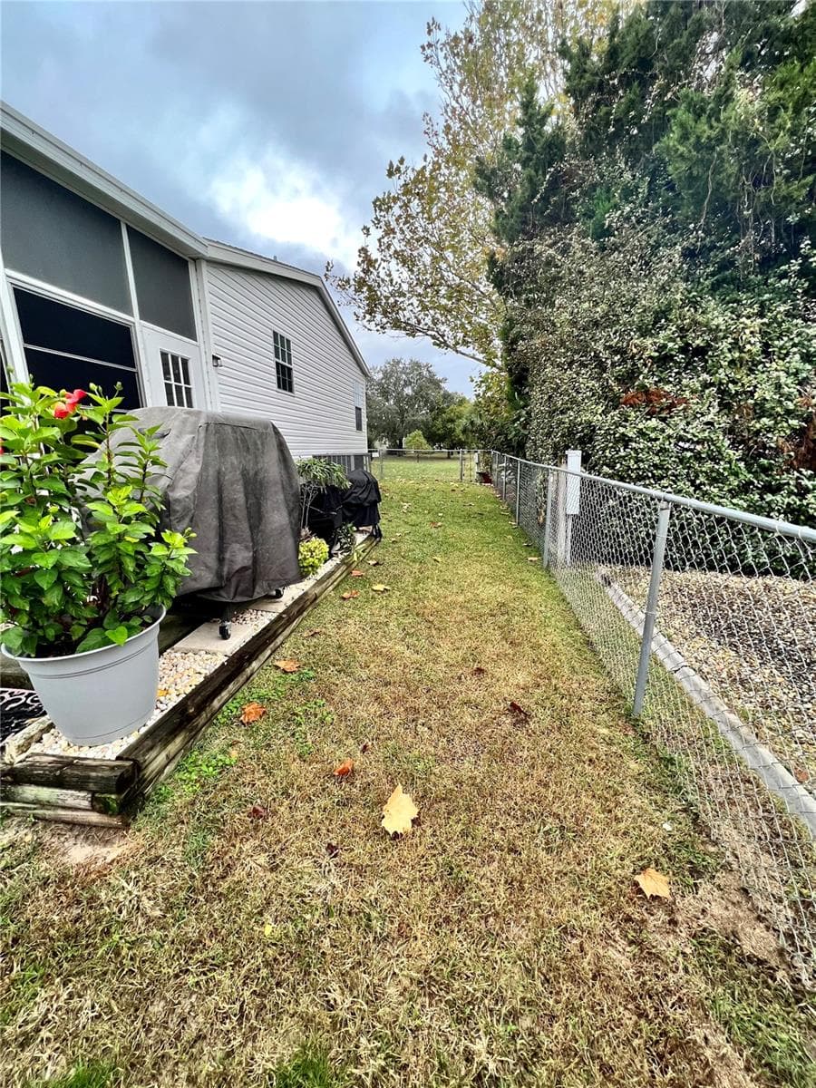 16120 BROOKRIDGE BOULEVARD — photo 5 of 43