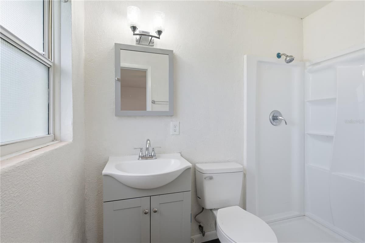 5307 108TH STREET — photo 14 of 23