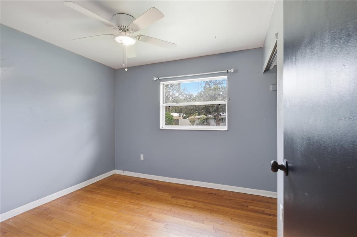 5307 108TH STREET — photo 9 of 23