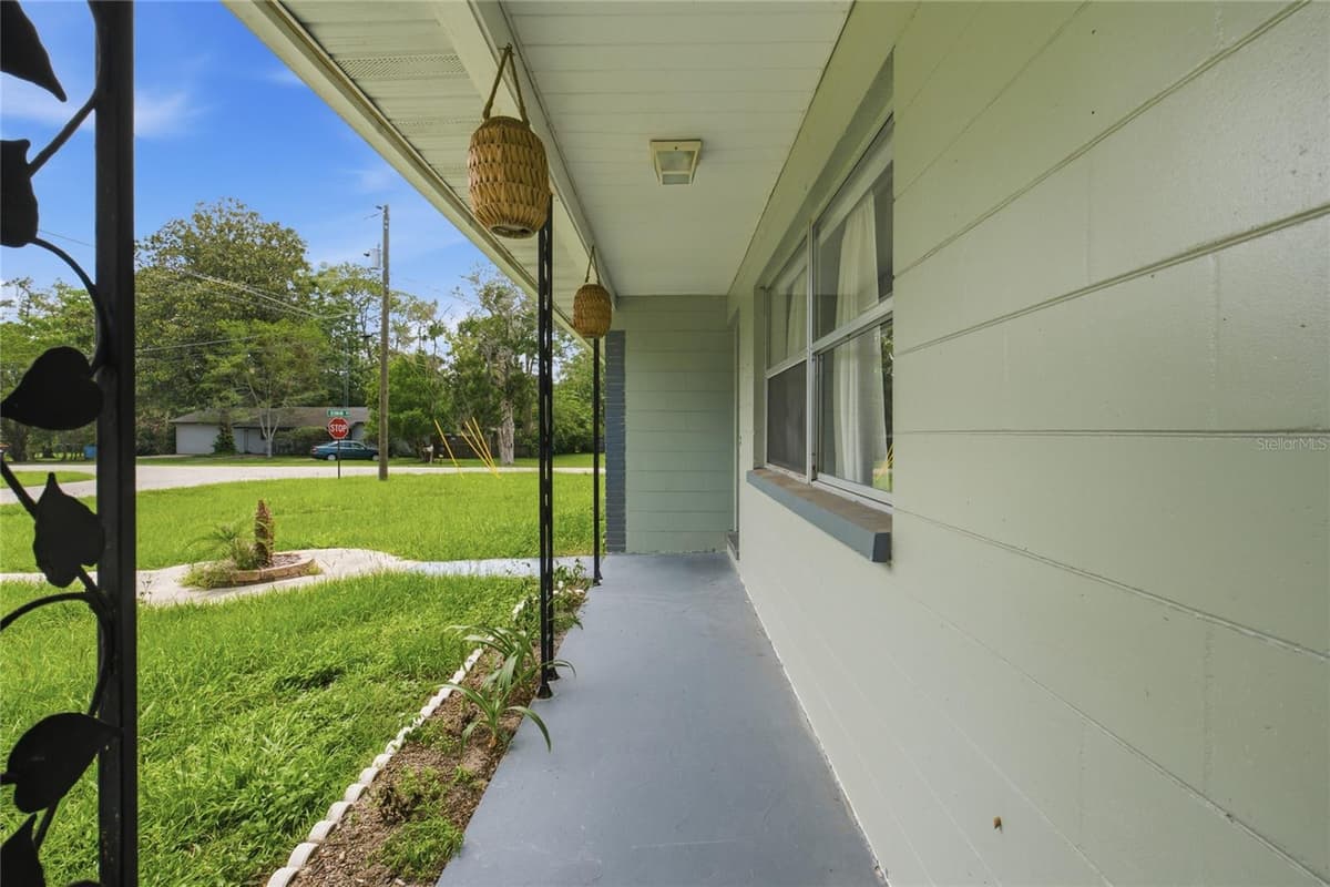 5307 108TH STREET — photo 3 of 23