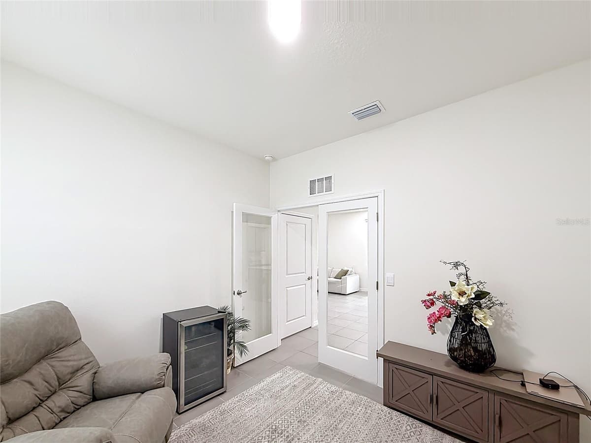 4143 44TH CIRCLE — photo 19 of 53