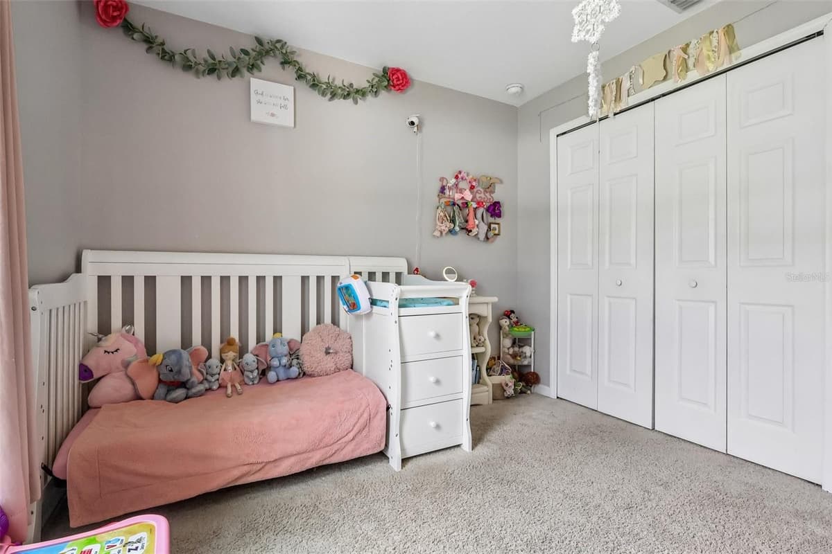 12020 VIRGINIA DRIVE — photo 27 of 35