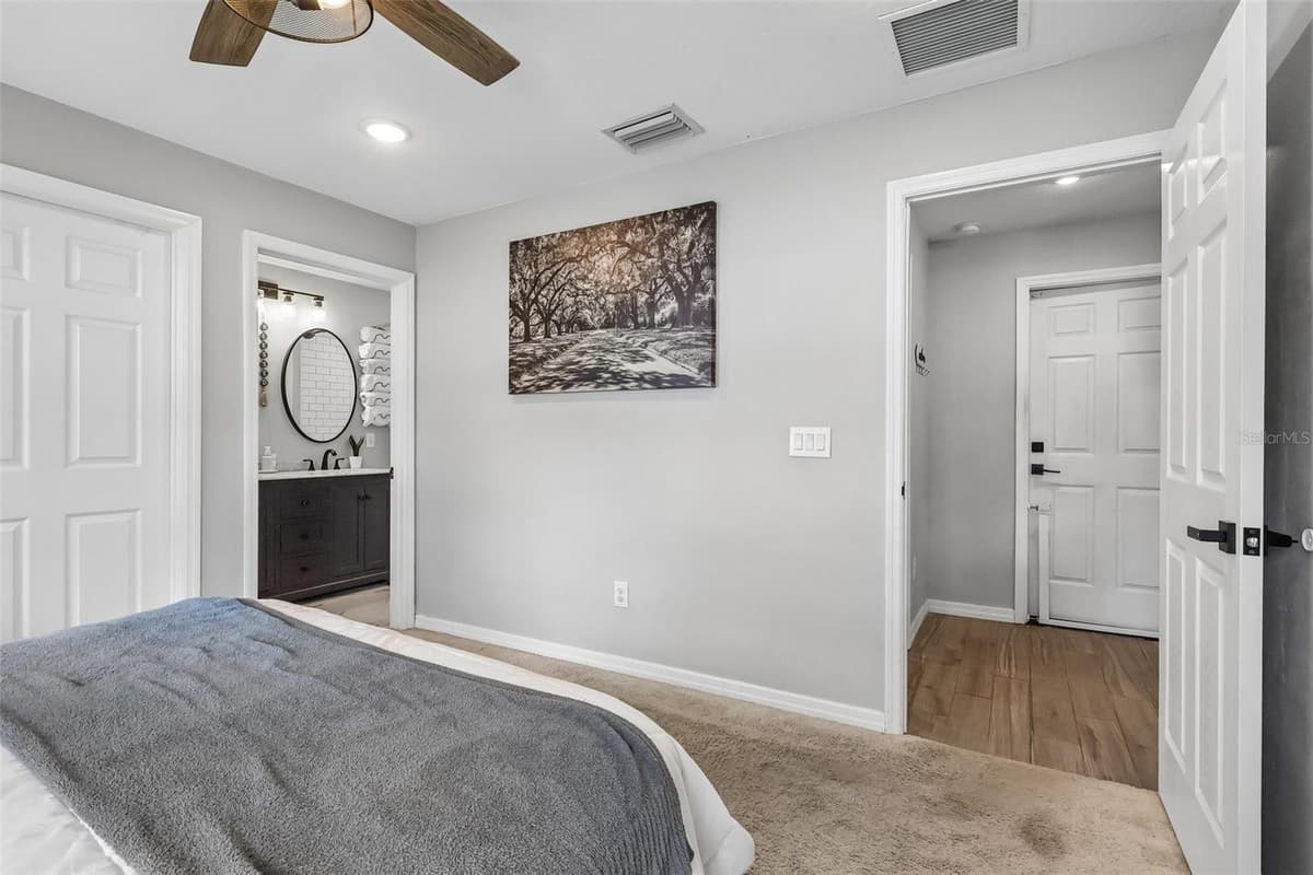 12020 VIRGINIA DRIVE — photo 23 of 35