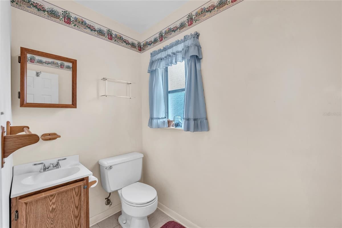 110 ASHBROOK DRIVE — photo 32 of 39
