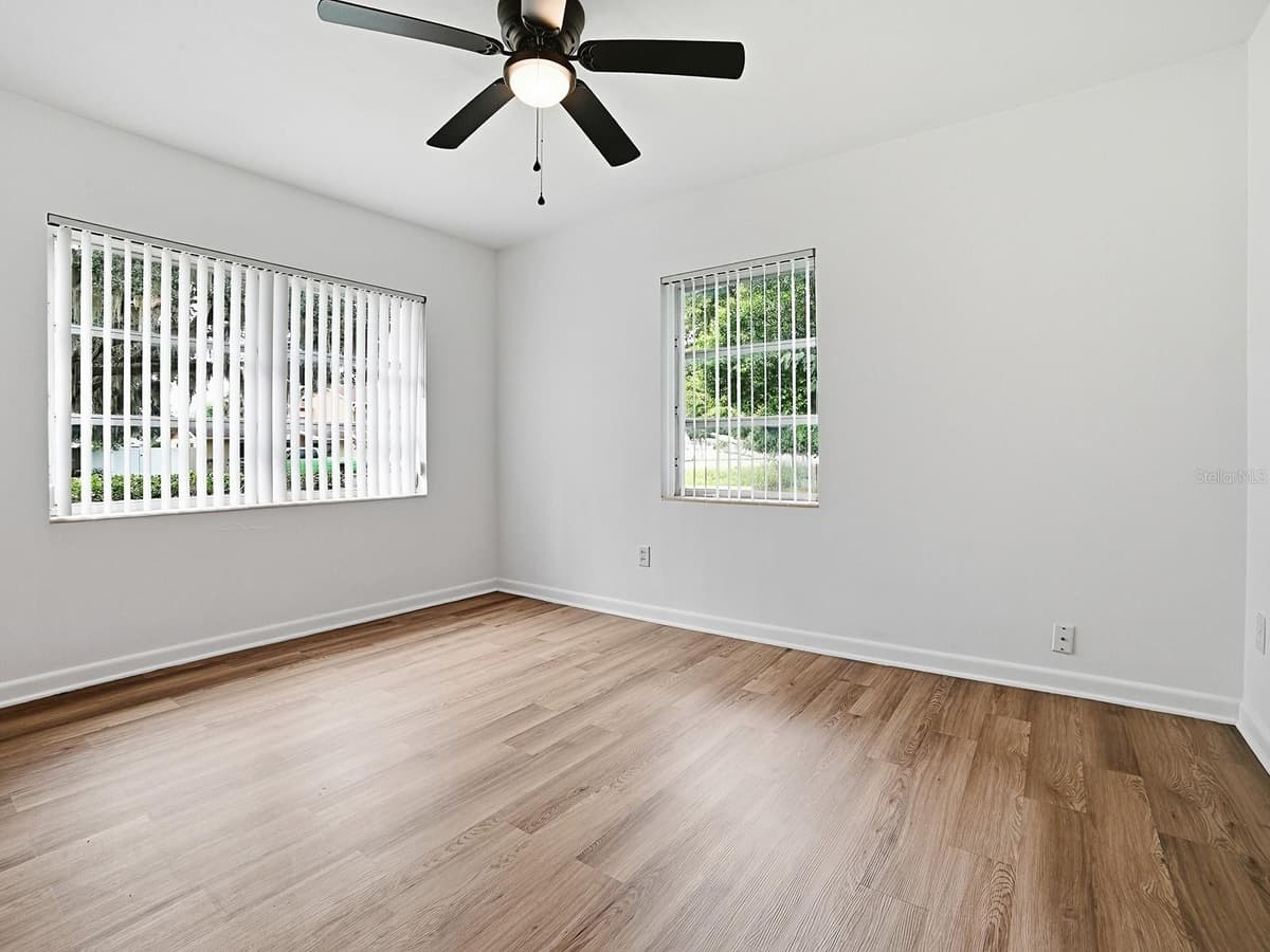 2269 SOUTHLAND ROAD — photo 19 of 42