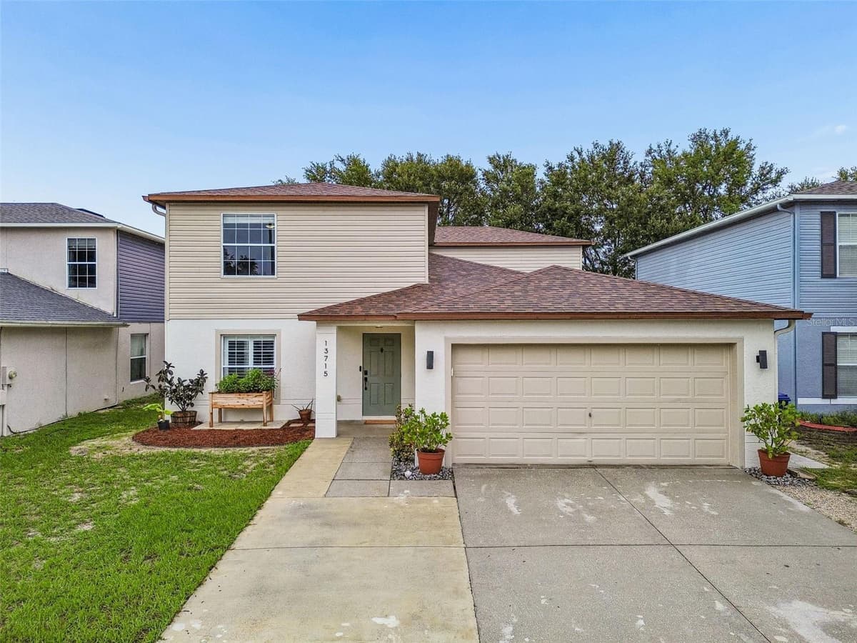 13715 TRAMORE DRIVE — photo 2 of 93