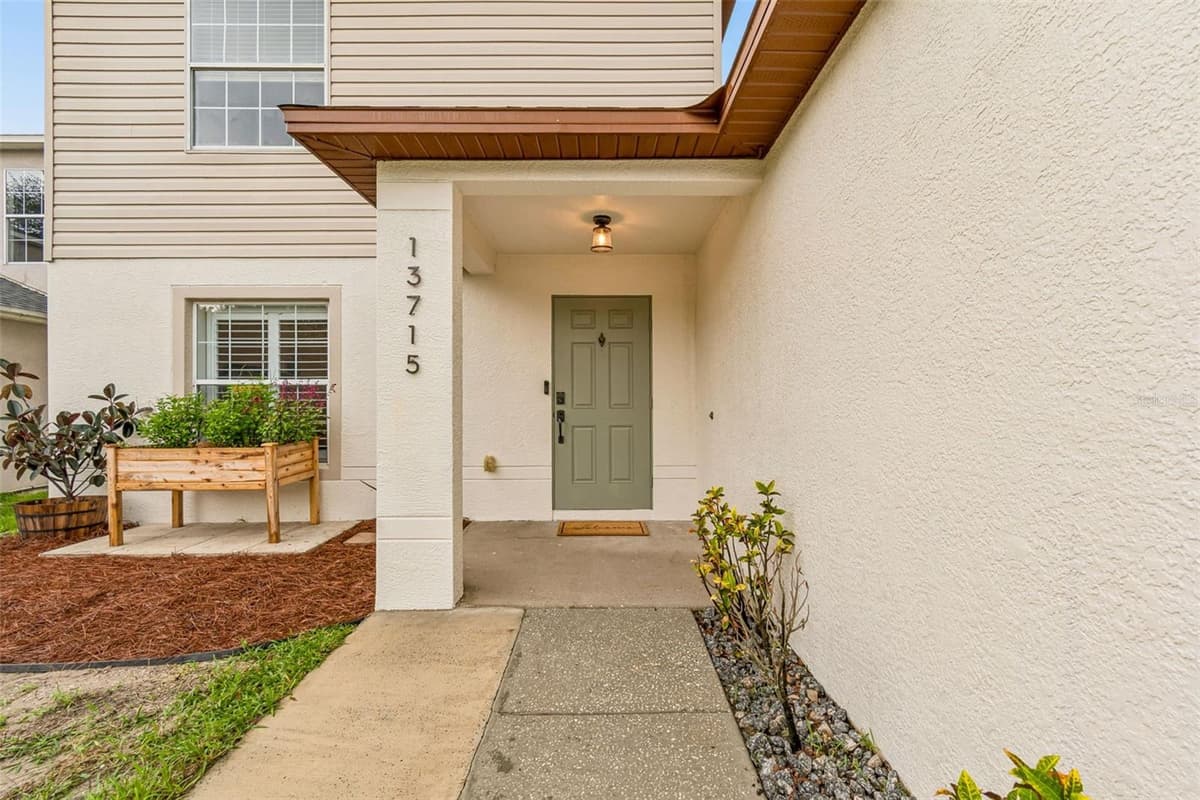 13715 TRAMORE DRIVE — photo 7 of 93