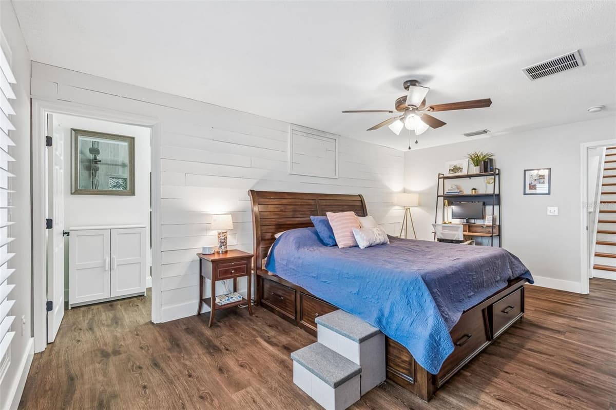 13715 TRAMORE DRIVE — photo 33 of 93
