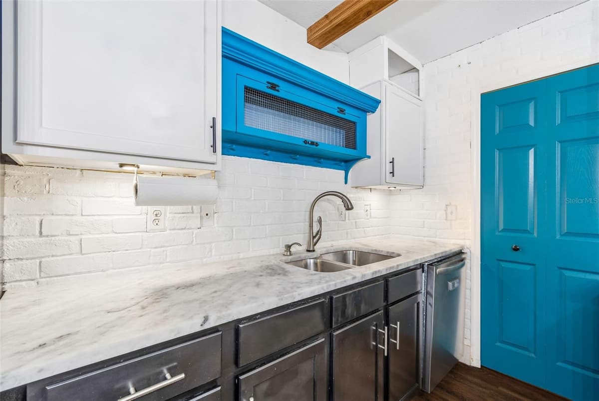 13715 TRAMORE DRIVE — photo 30 of 93