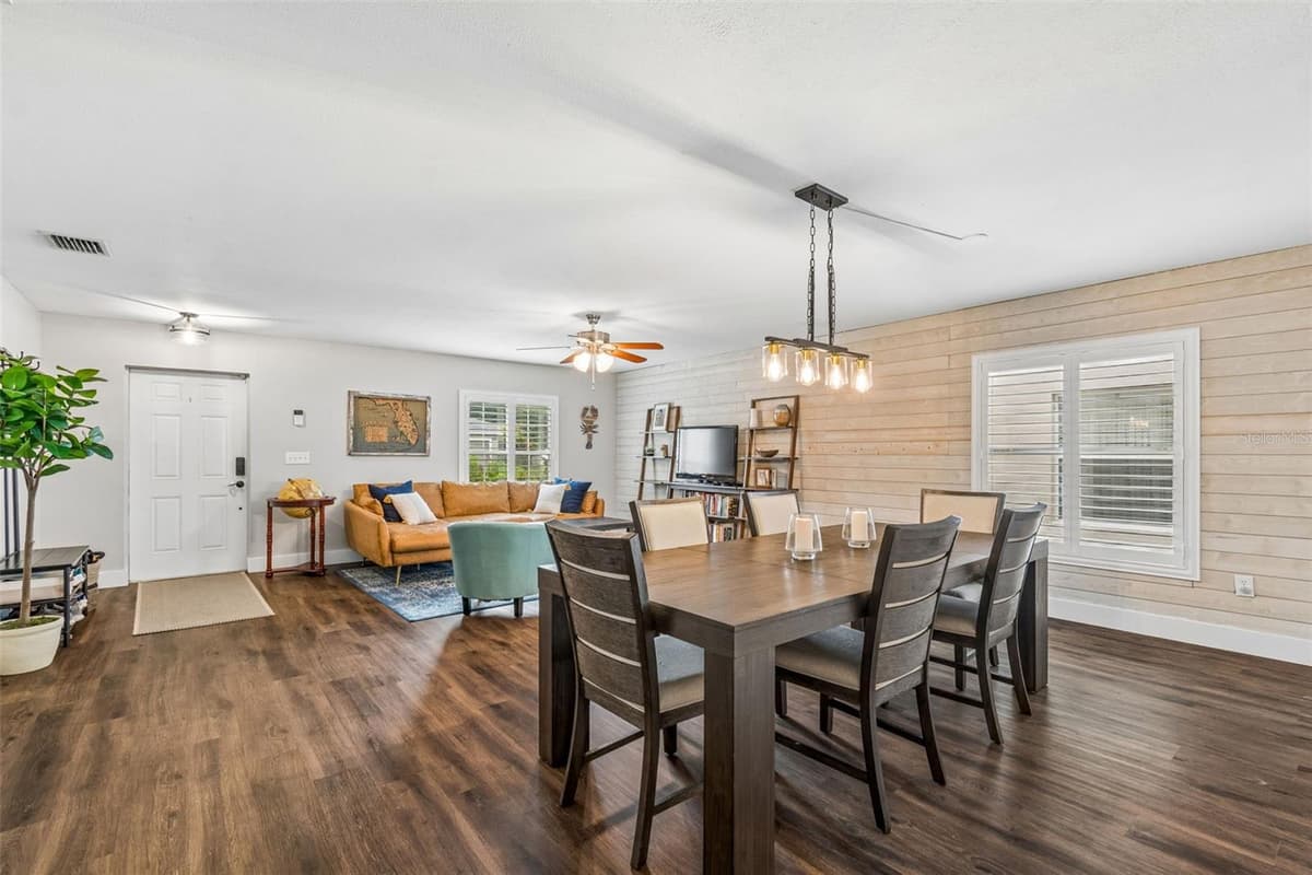 13715 TRAMORE DRIVE — photo 15 of 93