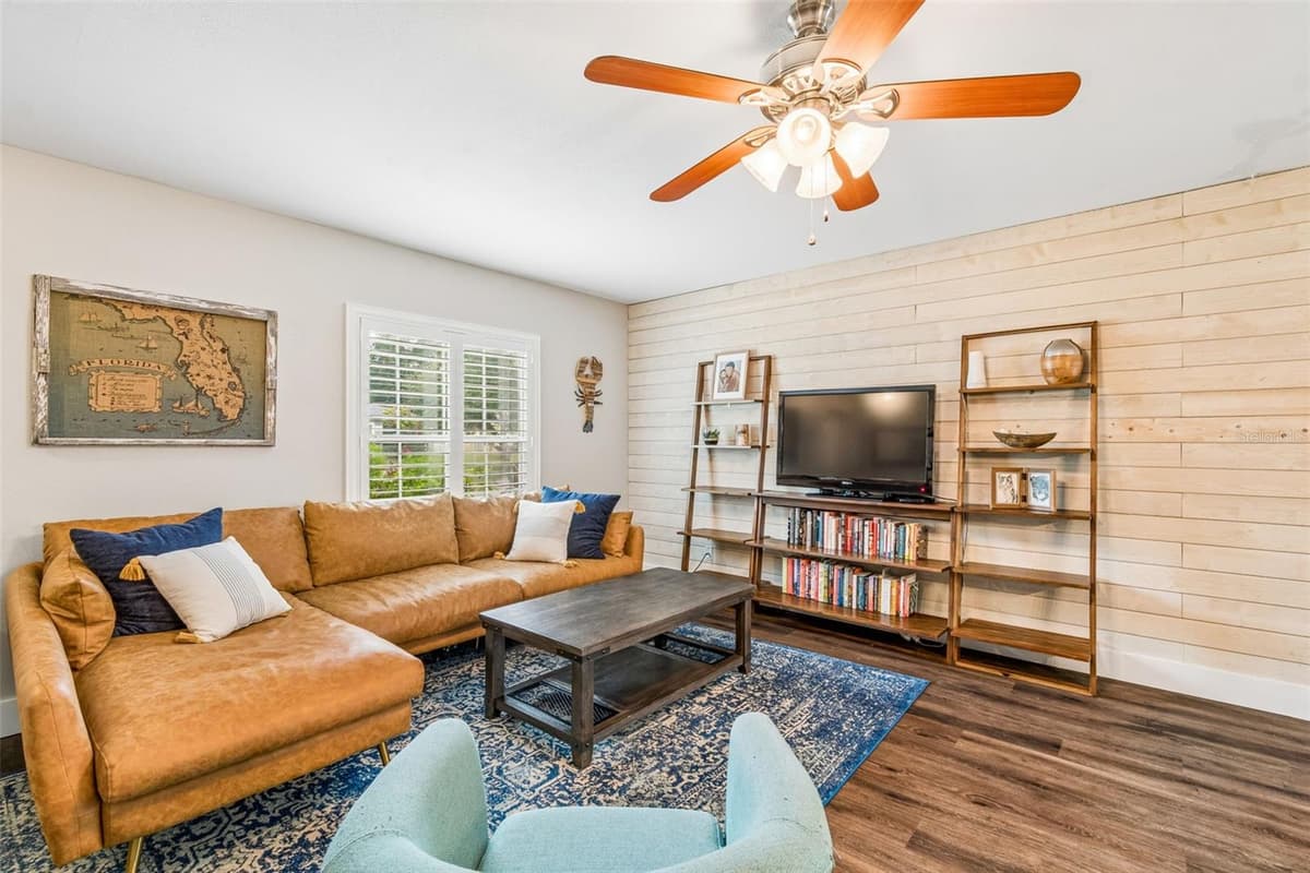 13715 TRAMORE DRIVE — photo 10 of 93