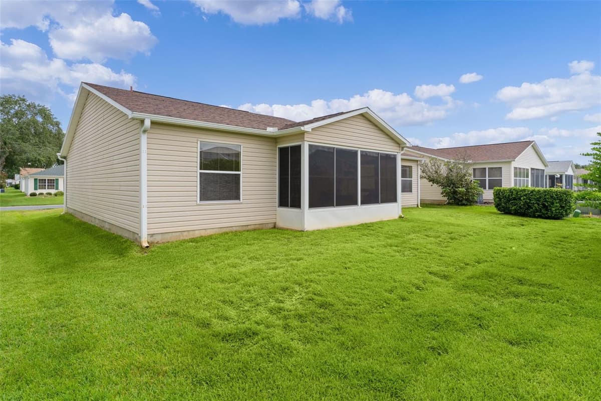 3324 CANDLEBROOK STREET — photo 12 of 23