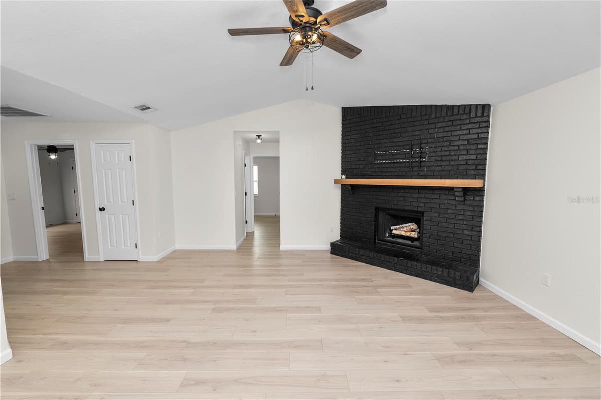 3664 WILLOW WISP DRIVE — photo 6 of 36