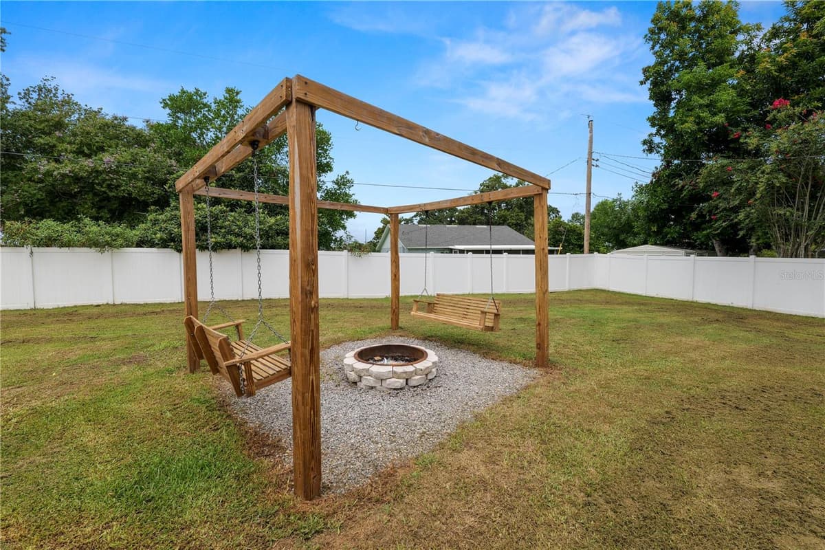 3664 WILLOW WISP DRIVE — photo 28 of 36