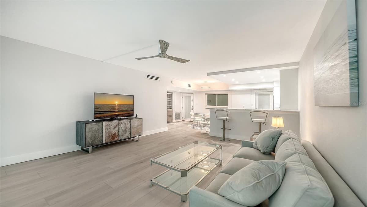 1150 TARPON CENTER DRIVE — photo 16 of 56