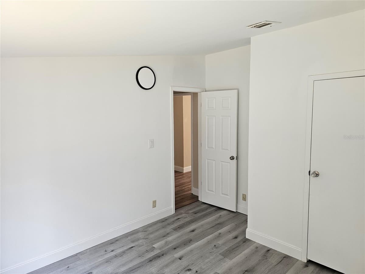 38510 COUNTY ROAD 439 — photo 19 of 27