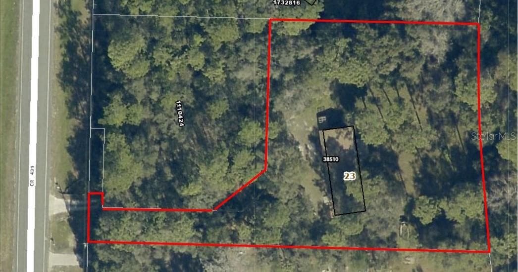 38510 COUNTY ROAD 439 — photo 1 of 27