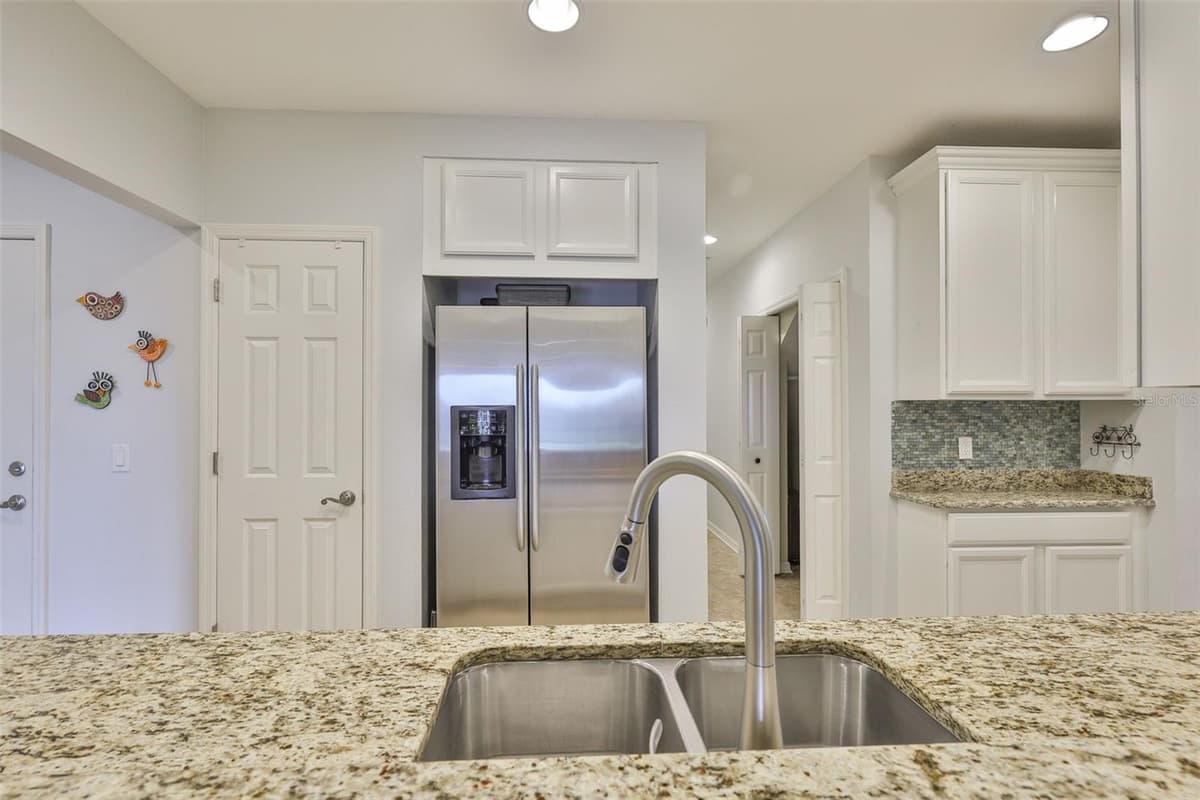 7344 SKYBIRD ROAD — photo 11 of 34